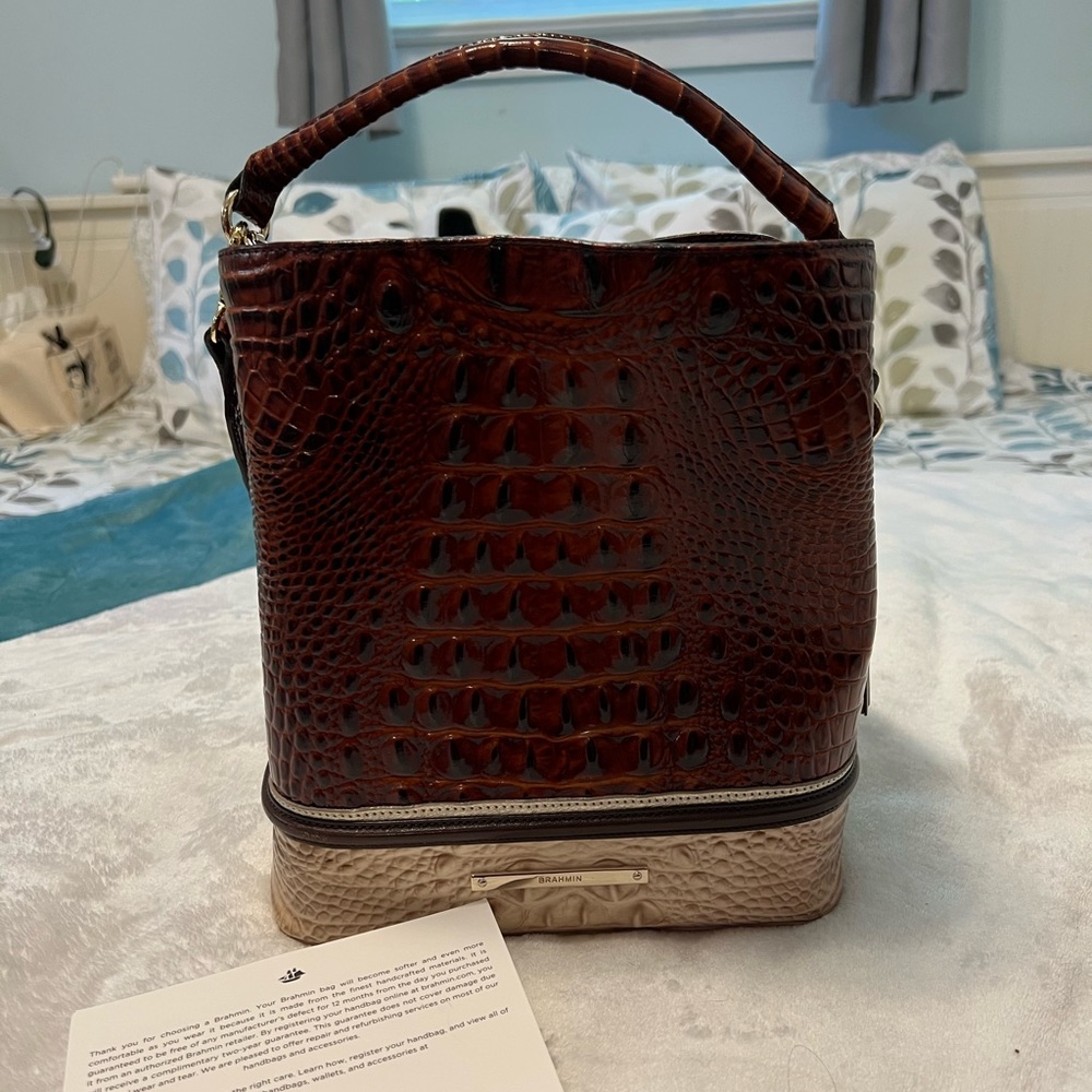 Brahmin bucket